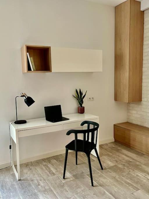 Smart Apartment Ogrodowa وارسو المظهر الخارجي الصورة