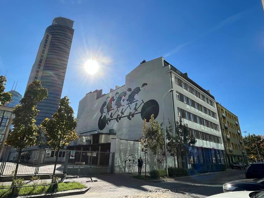 Smart Apartment Ogrodowa وارسو المظهر الخارجي الصورة
